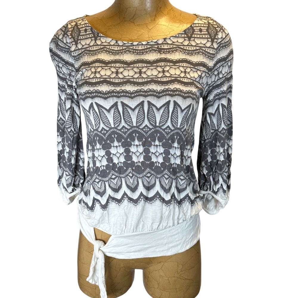 Deletta Anthropologie Y2K Gray White Geometric Lace Print Side Tie Top Blouse
